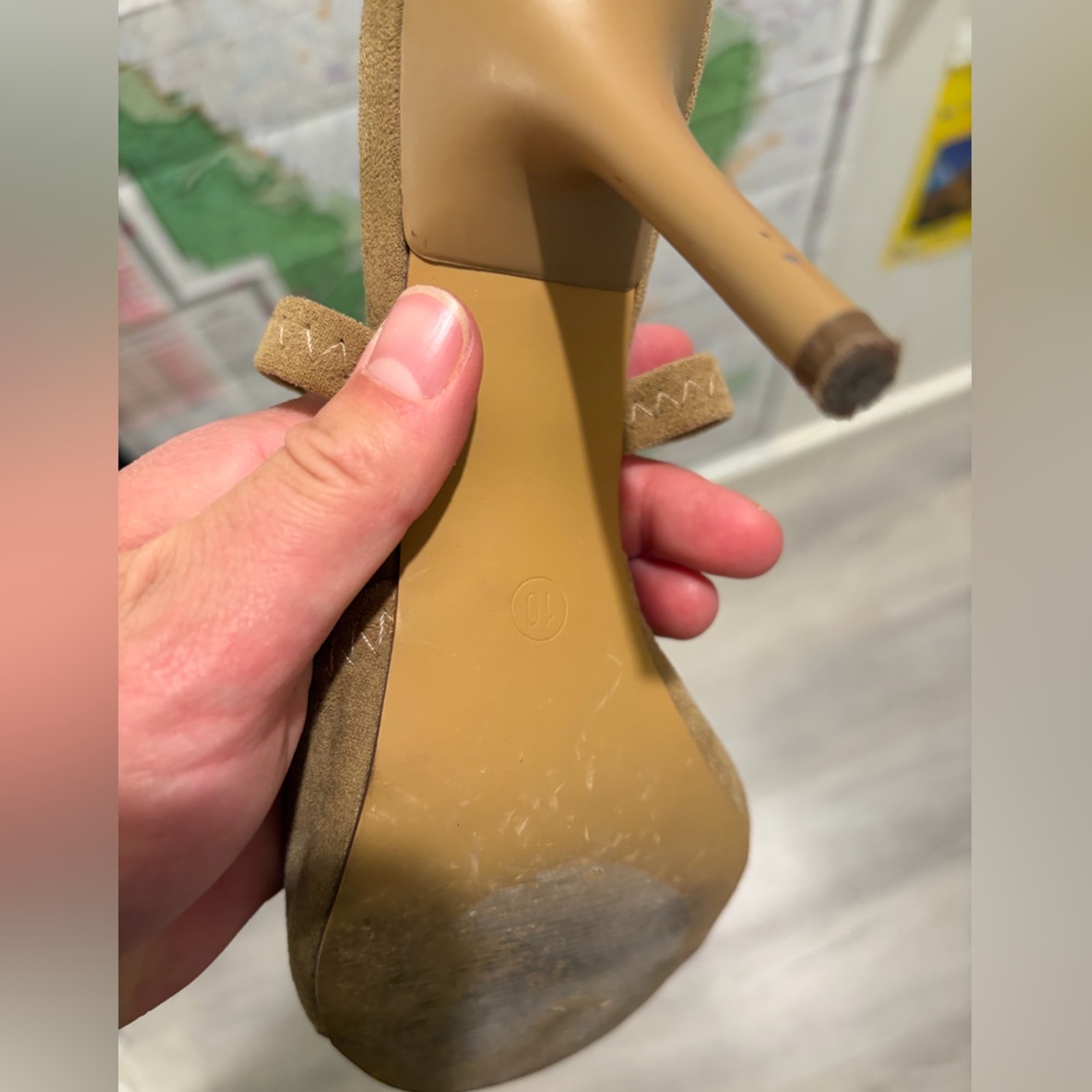 Women's Tan Suede Sling Sandal Heel with Flip Flop type toe - Picture 6 of 6